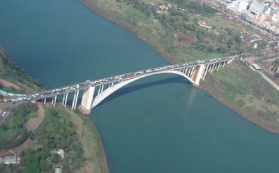 Ponte da Amizade - Brasil Paraguai